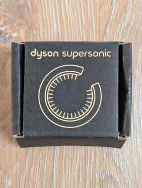 NEW Dyson Filter Cleaning Brush